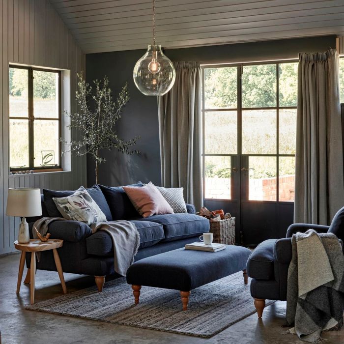 How to decorate living room with gray walls