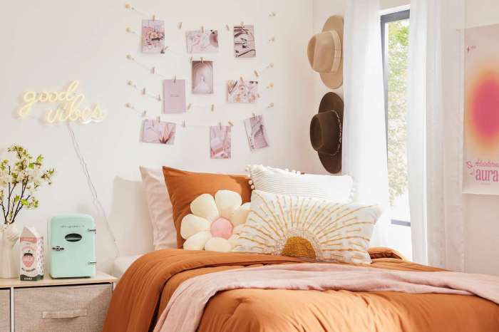 How to decorate a dorm room cheap